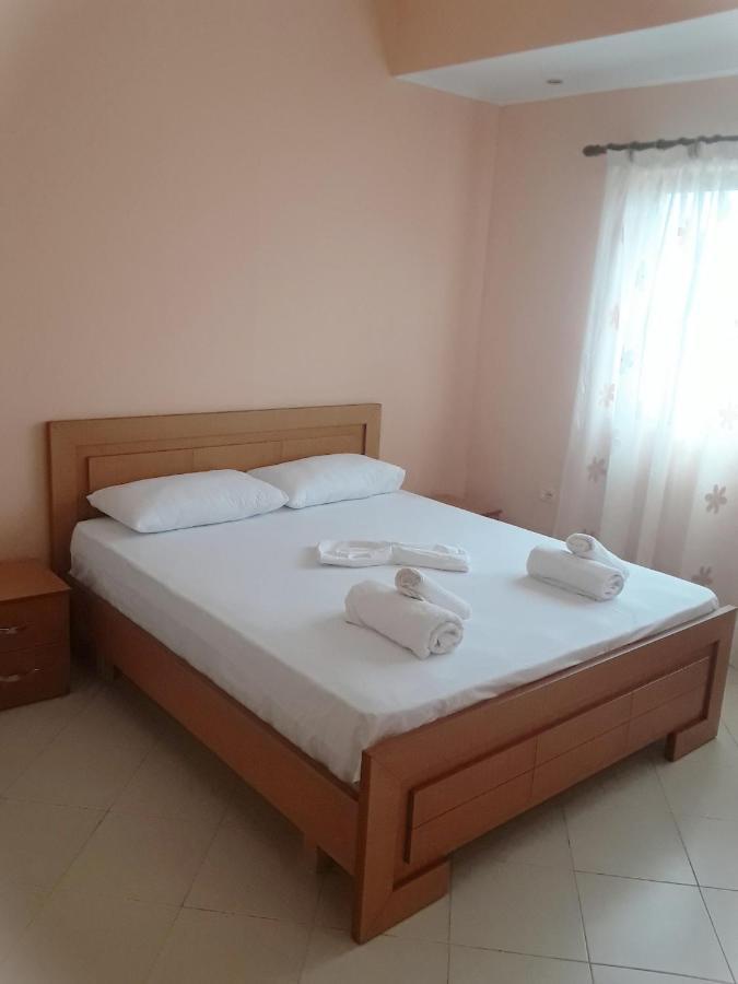 Vila Jakupi * Sarande